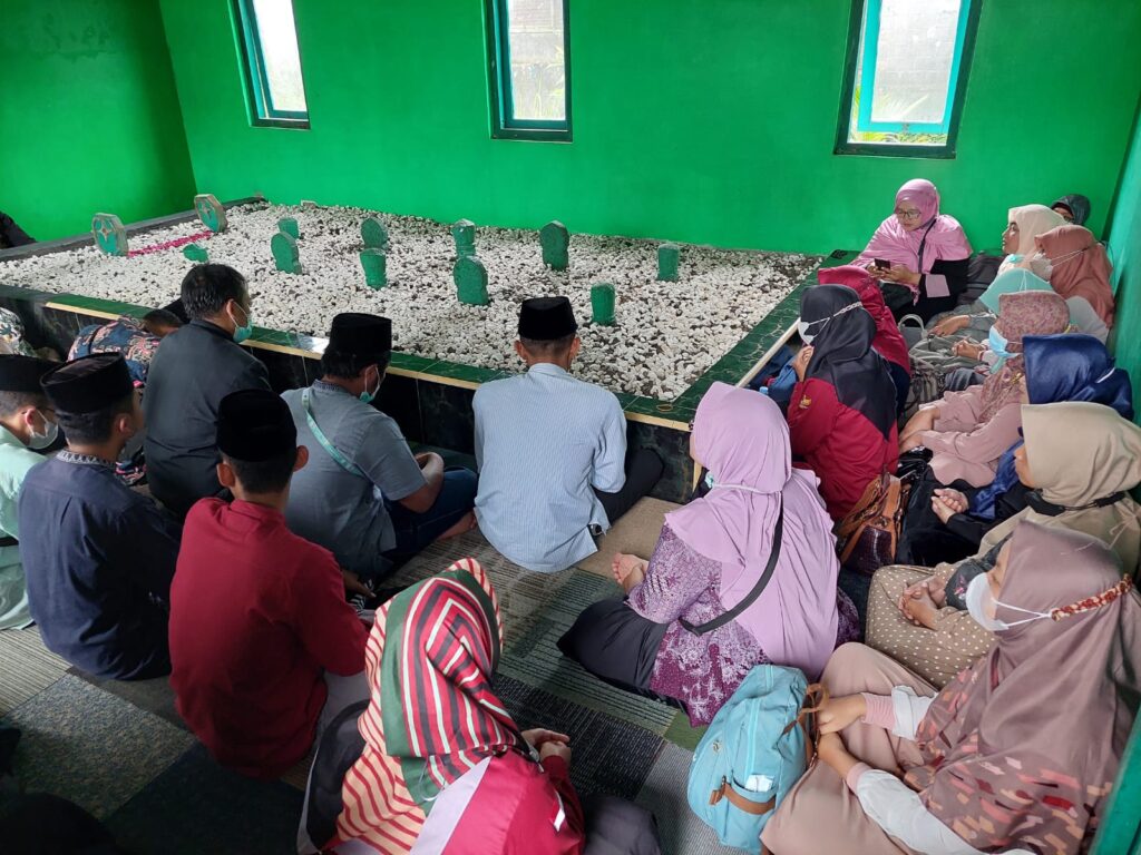 Dies Natalis, Sivitas INISNU Ziarah ke Pendiri dan Pejuang NU