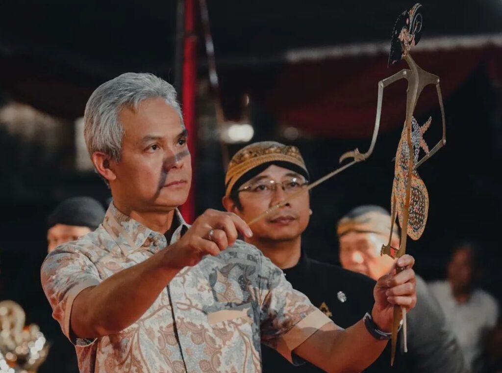 Dilema Oligarki Dukung Ganjar
