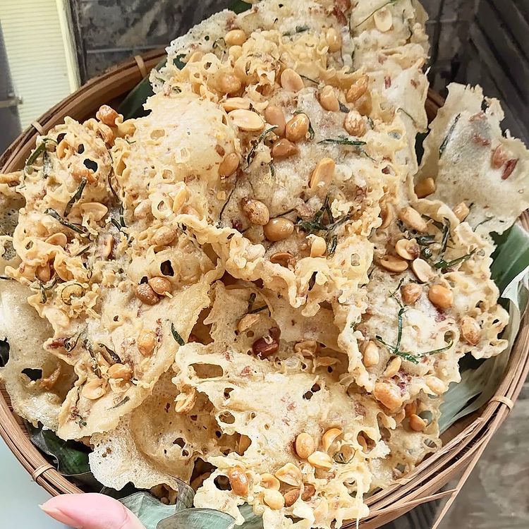 Bagaimana Perasaanmu Jika Jadi Rempeyek?