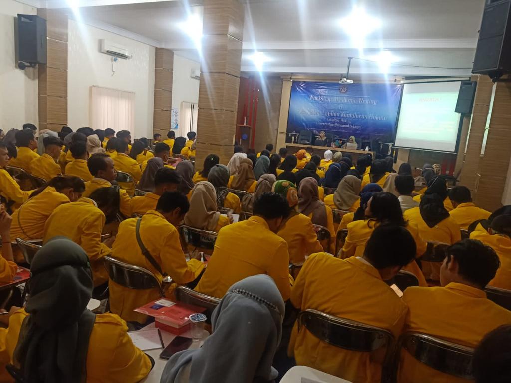 Tingkatkan Kualitas Publikasi Mahasiswa, FH UPS Rutin Adakan Workshop Academic Writing