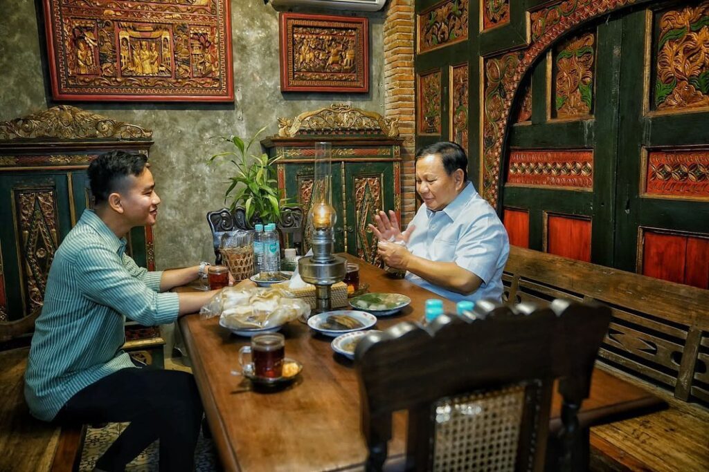 Dukung Prabowo, Jokowi Pressure Megawati?