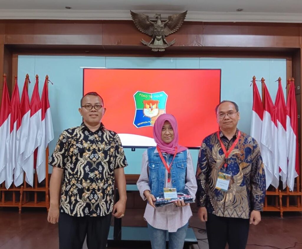 Kita Khianati Pancasila, Kamu Bisa Apa Coba