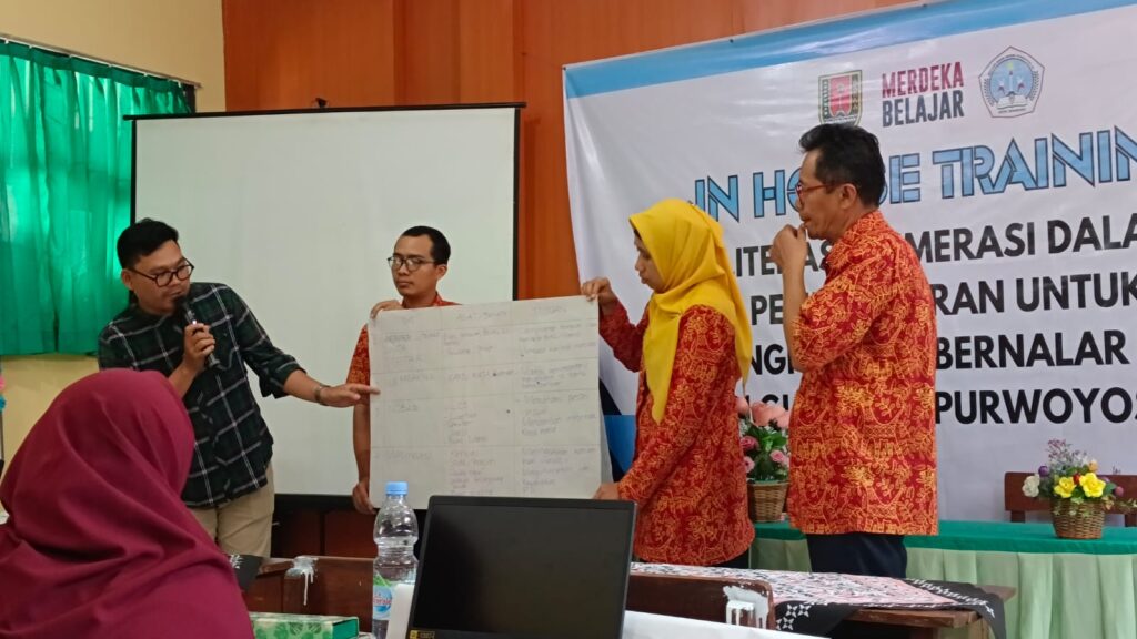 Kuatkan Literasi Numerasi, SDN Purwoyoso 04 Undang Kepala SDN Gajahmungkur 03