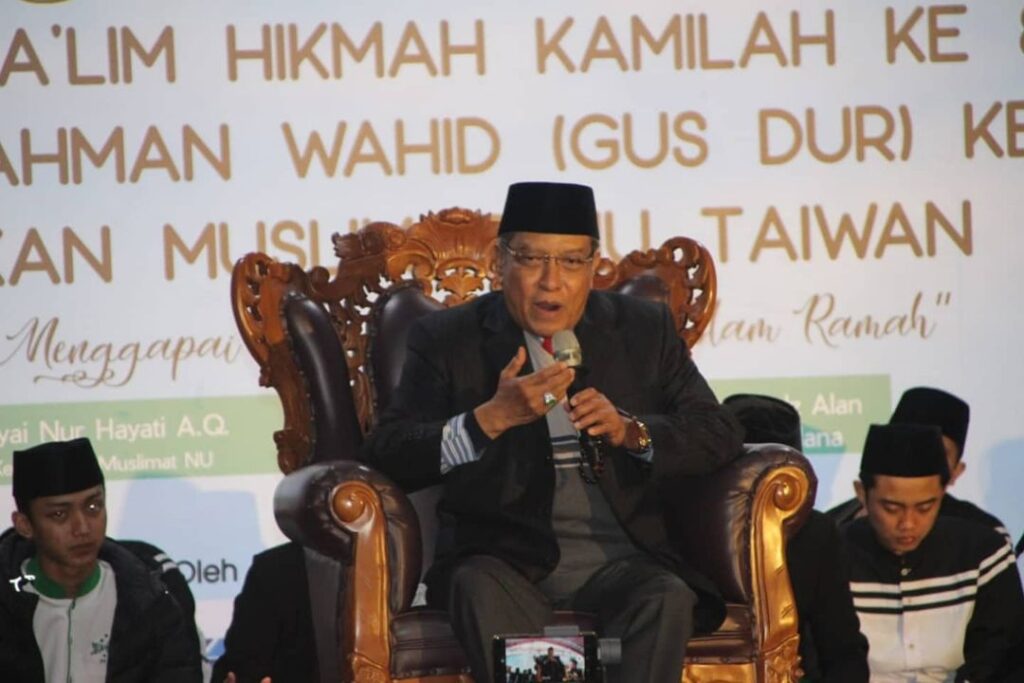 Khofifah Menghilang, Kiai Said Datang