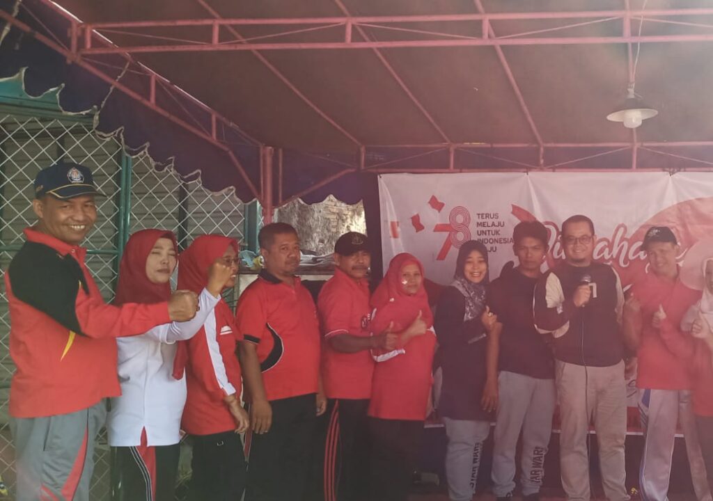 Tujuh Pasangan Warga RT 6 RW 1 Sampangan Dapat Hadiah