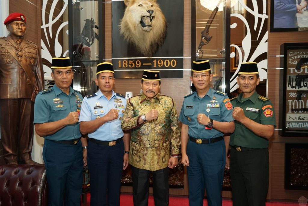 Jenderal Profesor Intelijen Pertama Dunia Minta TNI Bikin Angkatan Khusus Ini, Krusial!