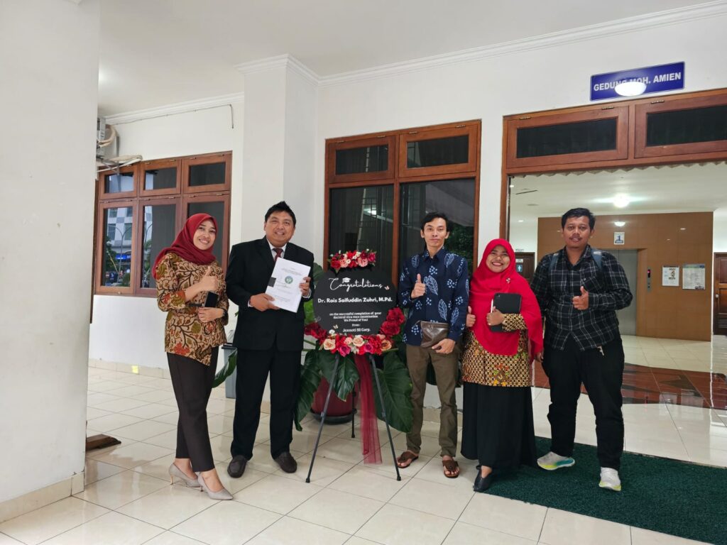 Tulis Dua Artikel Scopus, Rois Saifuddin Zuhri Lulus S3 Tanpa Ujian Terbuka