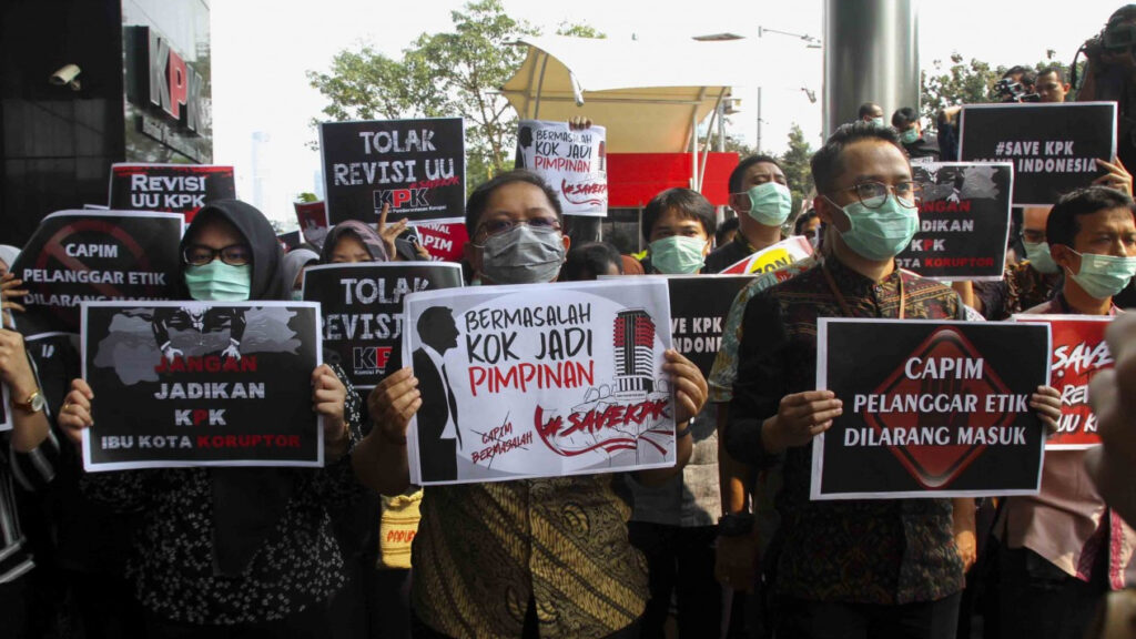 Peran Generasi Muda dalam Menyikapi Perubahan Politik yang Dinamis di Indonesia