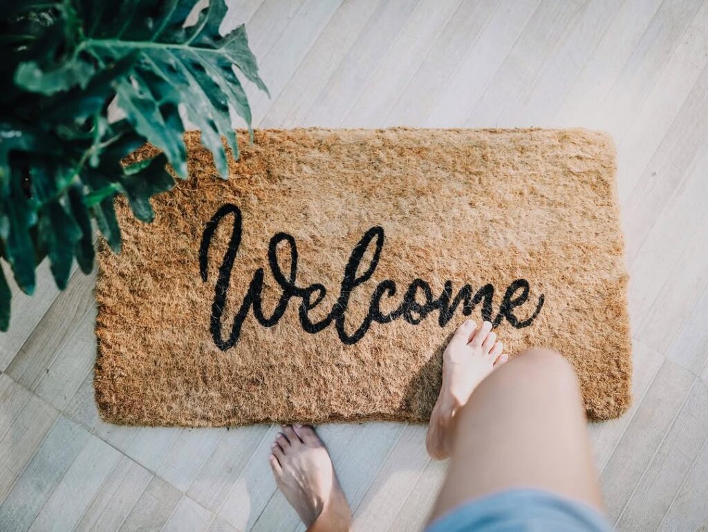 Kenapa Keset Kok Tulisannya Welcome, Asal Usule Oh Ternyata Gawe Penasaran