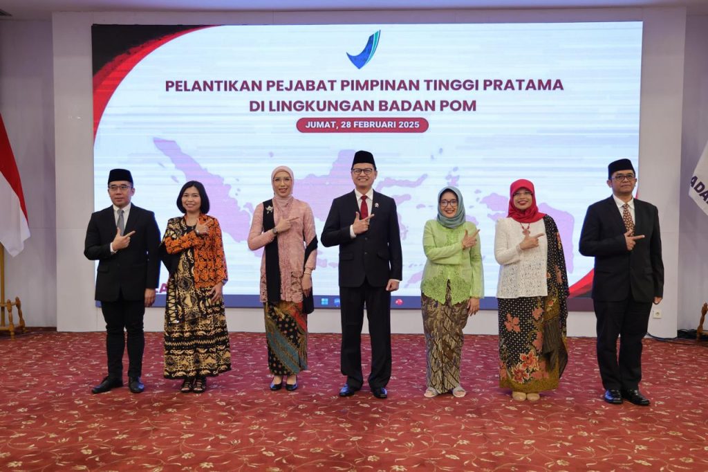 Tarunan Ikrar Lantik Pejabat Eselon II BPOM, Ingatkan 5 Amanat Super Presiden Prabowo