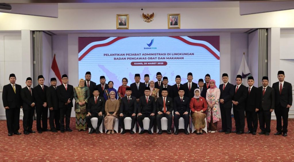 Taruna Ikrar Lantik 24 Pejabat Struktural BPOM, Ini Harapan Sang Ilmuwan Dunia
