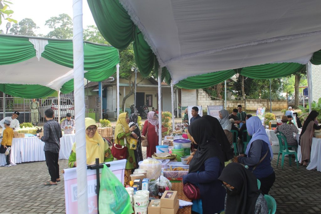 Meriah Menginspirasi! Bazar UMKM Warnai Hari Bermuhammadiyah dan Halal Bihalal PDM Kota Semarang