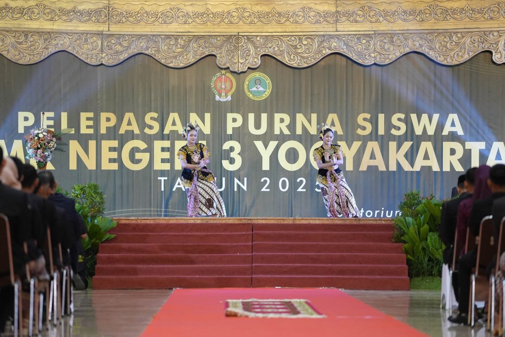 SMKN 3 Yogyakarta Lepas 627 Siswa Kelas XII ke Orang Tua, Ada yang Siap Terbang ke Jepang