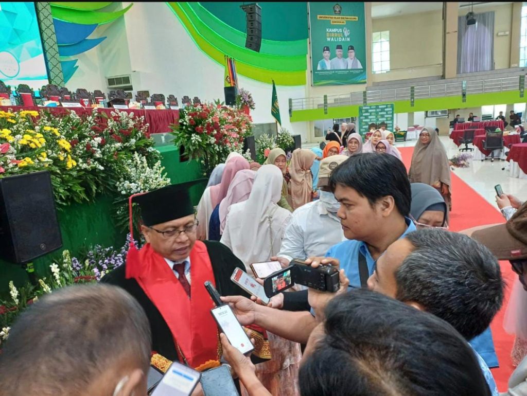 Iki Lho Lur Jurus Prof Jawade Agar Pemerintahan Auto Bersih KKN: Closed System