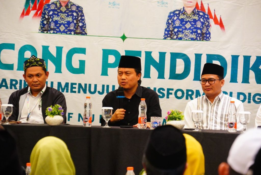 Bersama Ketua Ma’arif Jateng, Gus Yusuf Chudlori Sebut Lulusan SMK Ma’arif Wajib Siap Kerja