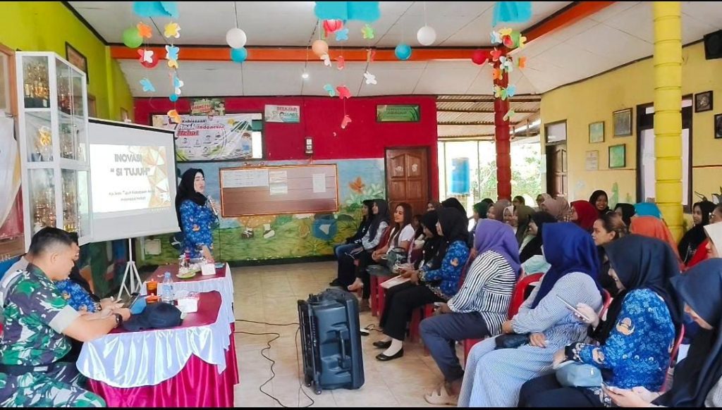 Dewi Lestari Jalin Sinergi Kemitraan dengan Orang Tua Melalui Aplikasi “Si Tujuh”