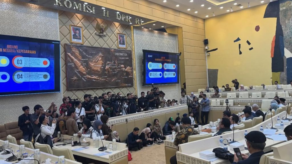 Siap siap Revisi UU Pemilu Mulai Gas Pol Januari 2026, tapi DPR Ogah Offside, Sabar!