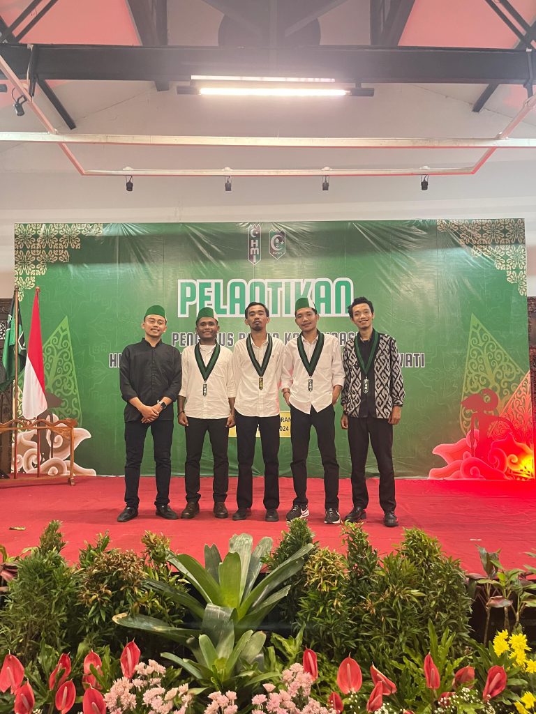 Esensi Ajaran Islam Konsep Khalifah Fil’ardh dalam Menjawab Problematika Sosial
