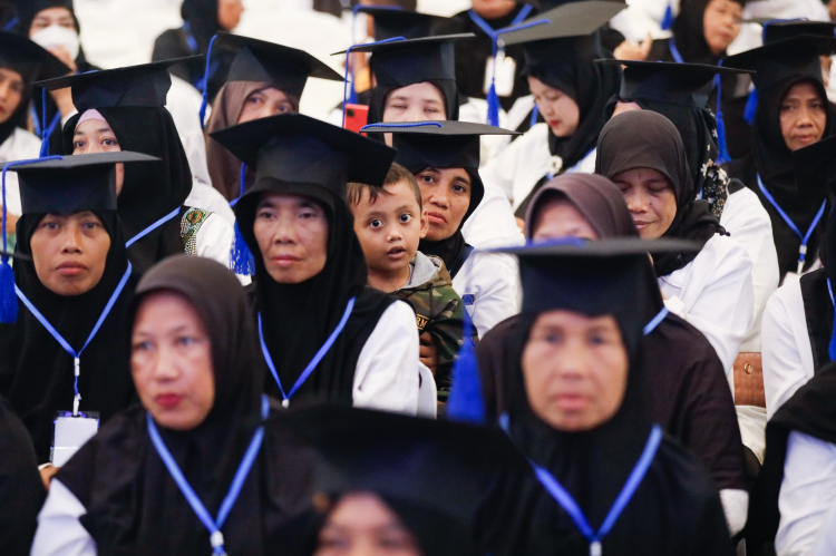Cerita Setia Puji Lulus Sebagai Warga Miskin, Nggak Nyaman Dapat Bansos Terus Menerus