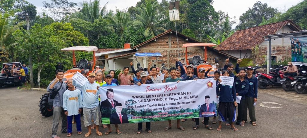 Petani Desa Kaliajir Terima Bantuan Alsintan, Dorong Produktivitas dan Ketahanan Pangan