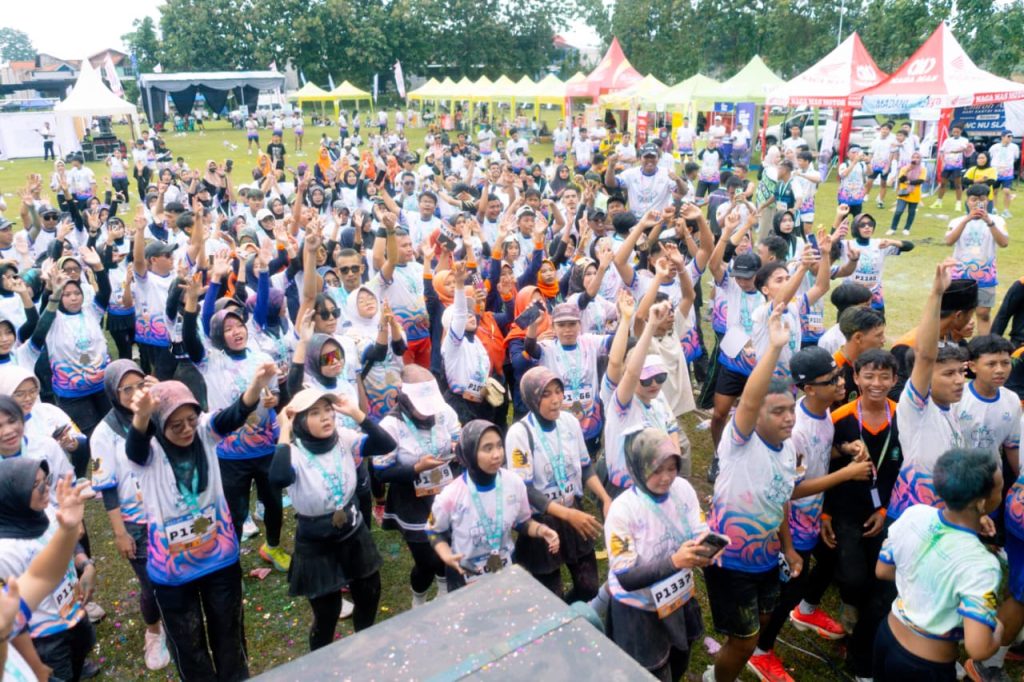 Ratusan Peserta Meriahkan Fun Run Fest Colour 2026 di Pangkah