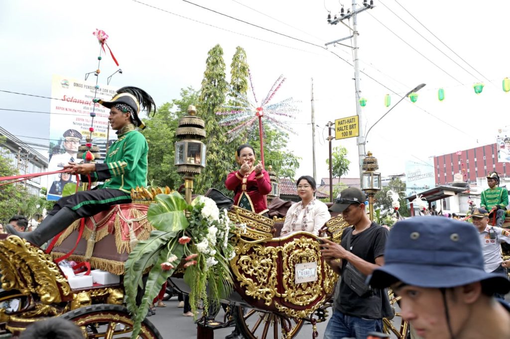 Dugderan 2026: Wali kota Agustina Padukan Akulturasi Barongsai dan Tradisi Islam dalam Pesta Rakyat