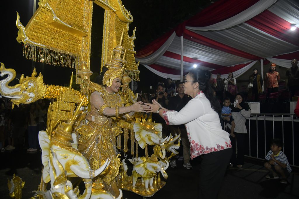 Peserta SNC Tetap Perform Pasca Hujan, Wali Kota Agustina: Semangatnya Luar Biasa