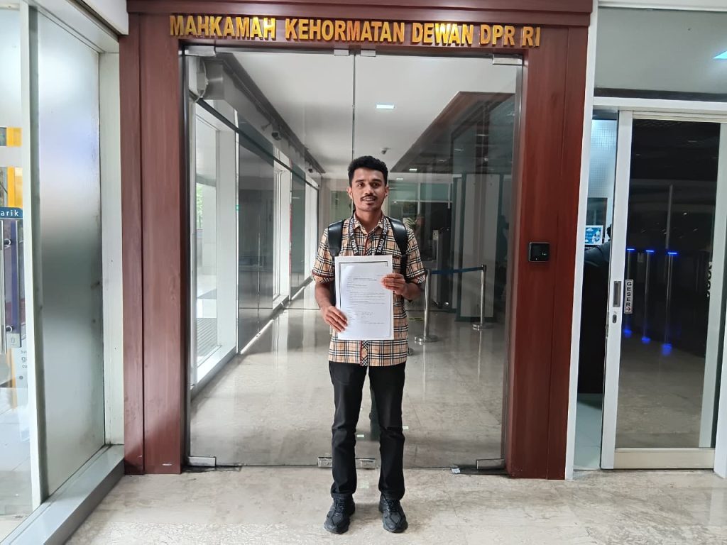 “Nyindir Asal Jangan Teriak Hidup Jokowi” dalam Rapat Paripurna DPR RI, Wakil Ketua DPR RI Prof. Sufmi Dasco Dilaporkan ke MKD