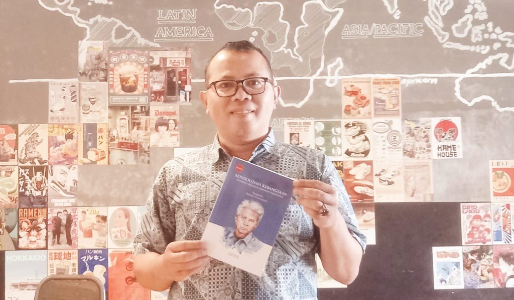 Merekonstruksi Ulang Konsolidasi Kebangsaan