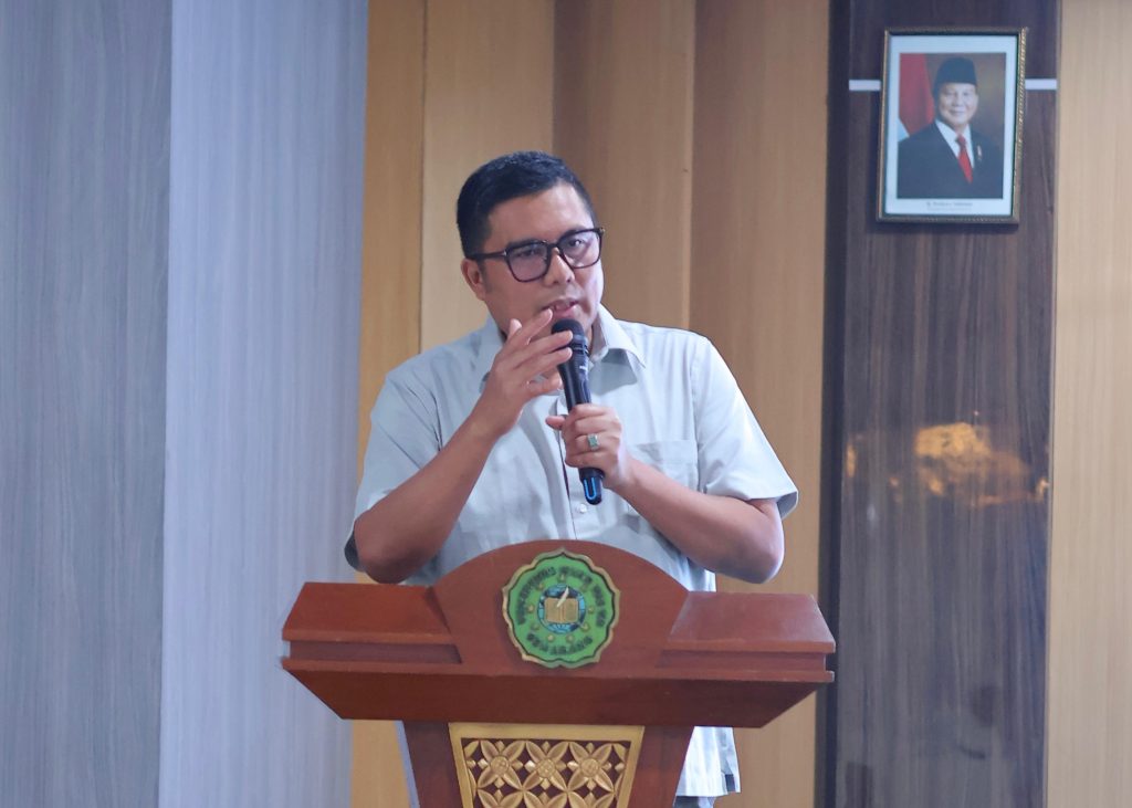 Hadapi Banjir Informasi Digital, Mohammad Saleh Ajak Mahasiswa Unwahas Perkuat Nalar Kritis