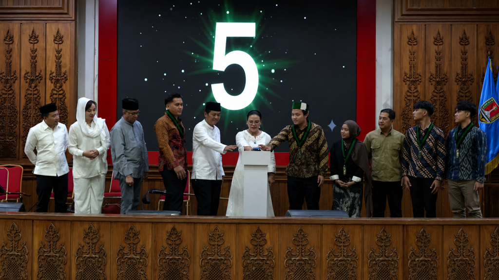 Wali Kota Semarang Tutup Training Raya Akbar HMI Cabang Semarang serta Luncurkan Website Official hmisemarang.org dan Aplikasi DIGYAKA